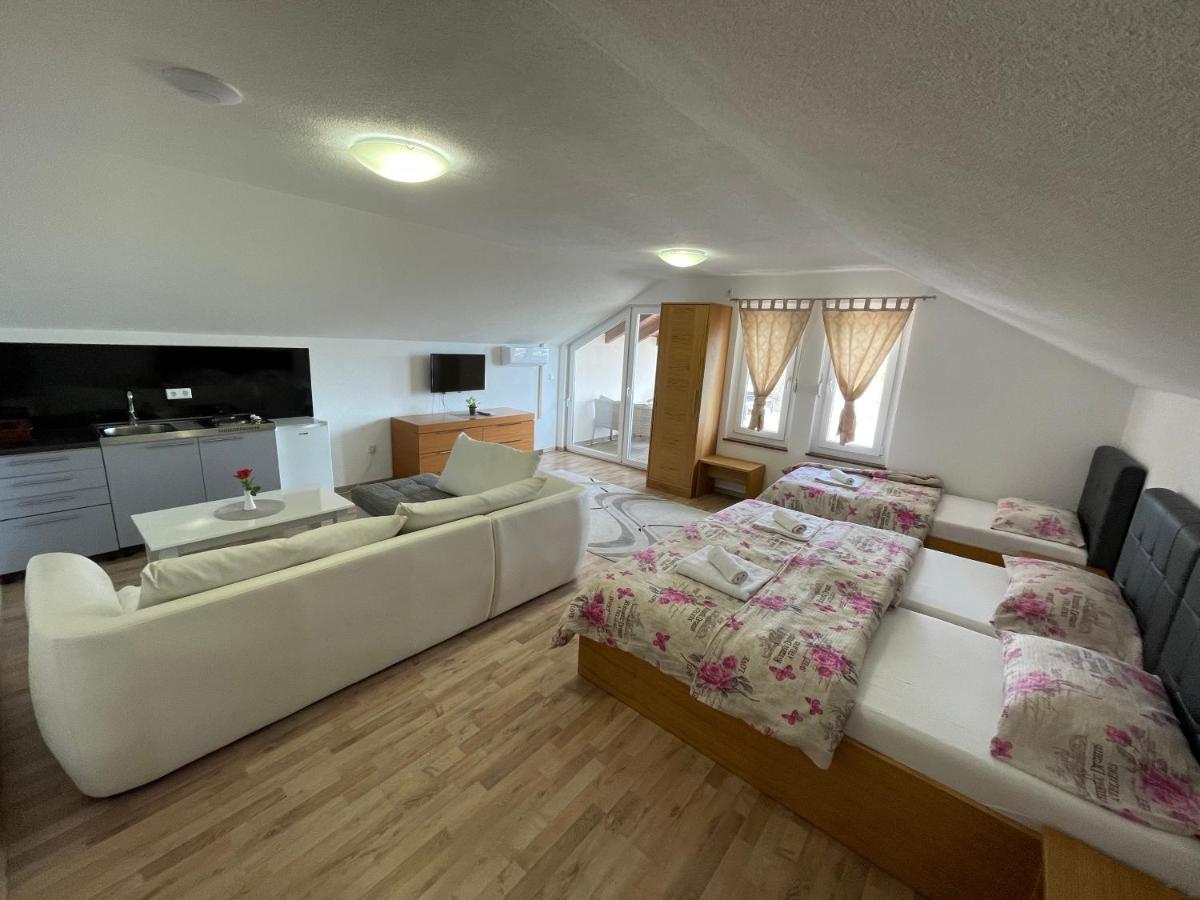 Villa Maja Bihac Ngoại thất bức ảnh