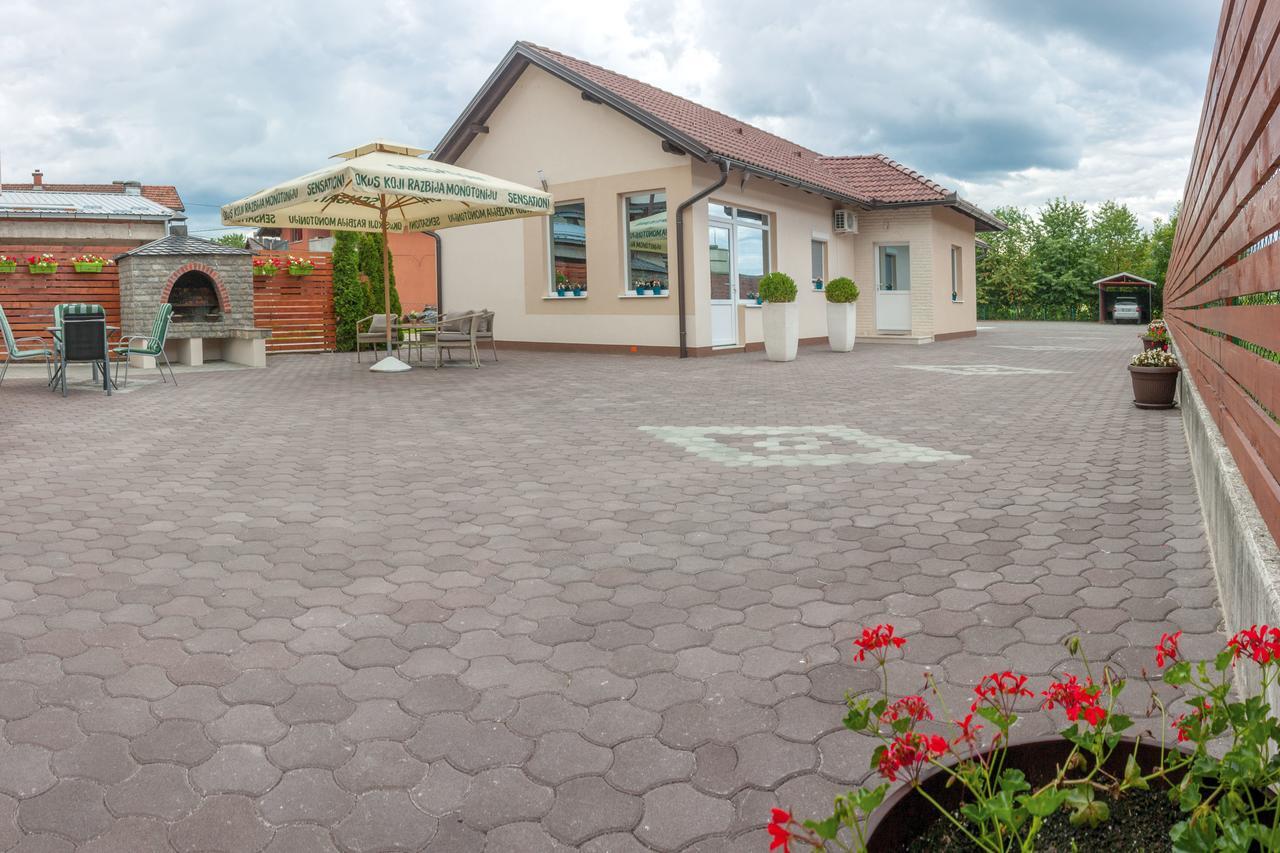 Villa Maja Bihac Ngoại thất bức ảnh
