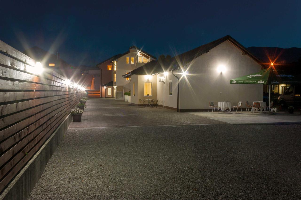 Villa Maja Bihac Ngoại thất bức ảnh
