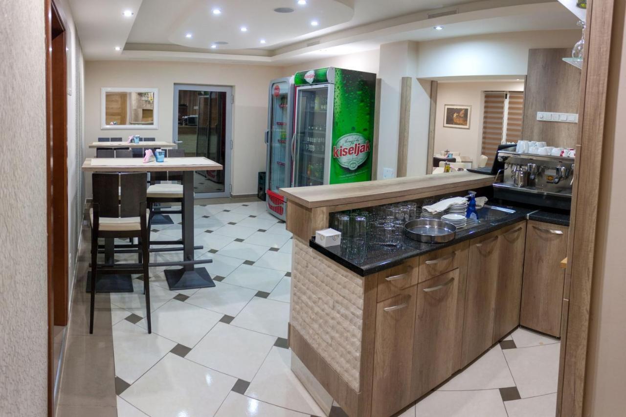 Villa Maja Bihac Ngoại thất bức ảnh